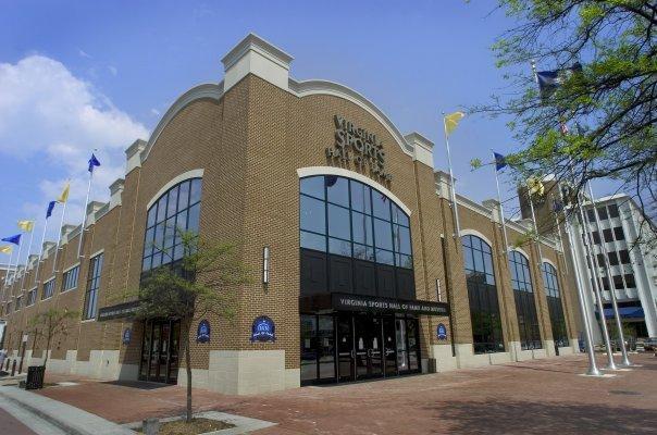 The Governor Dinwiddie Hotel Portsmouth Exterior photo